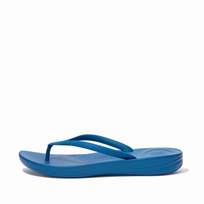 Fitflop Women's IQUSHION Ergonomic Flip Flops - Blue, OY2430975